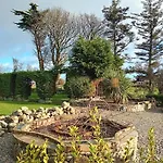Carlingford Glamping Hut